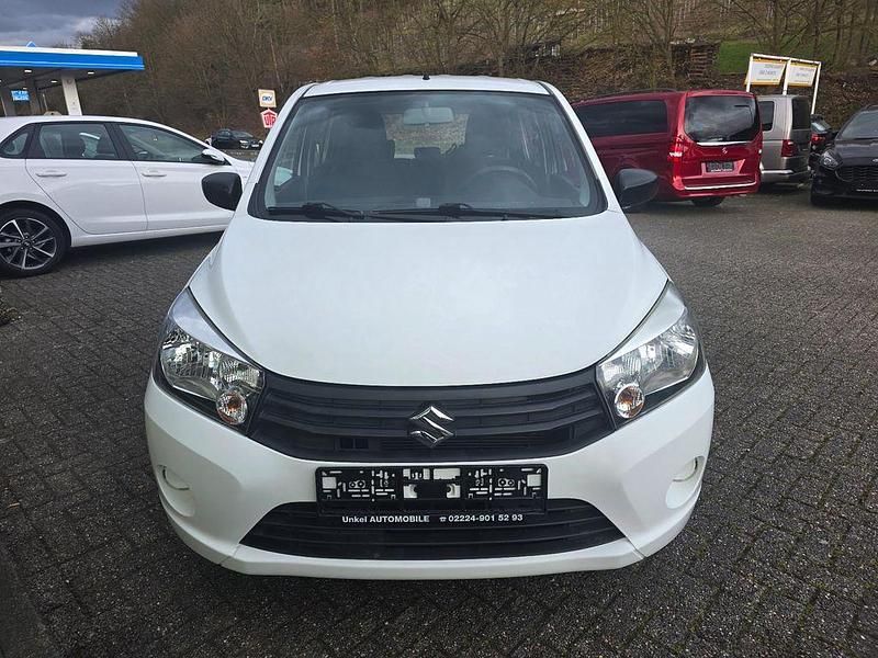 Gebraucht Suzuki Celerio Comfort 68 PS (50 kW) 2016 Weiß Kleinwagen