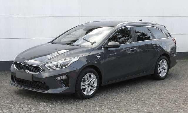 Diverse metallic Gebraucht 2019 Kia Ceed Sportswagon Vision Kombi | 15.340 € (Fairer Preis) - Bild 1/4
