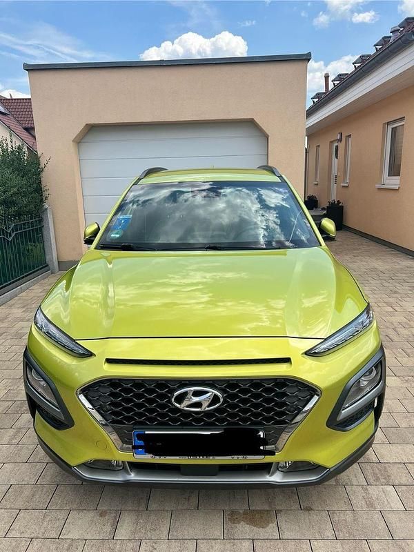 Grün Gebraucht 2019 Hyundai Kona SUV | 17.000 € (Fairer Preis) - Bild 1/4