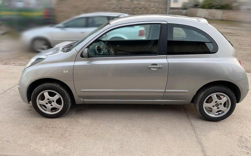 Second-hand Nissan Micra 65 CP (47 kW) 2008 Argintiu Hatchback