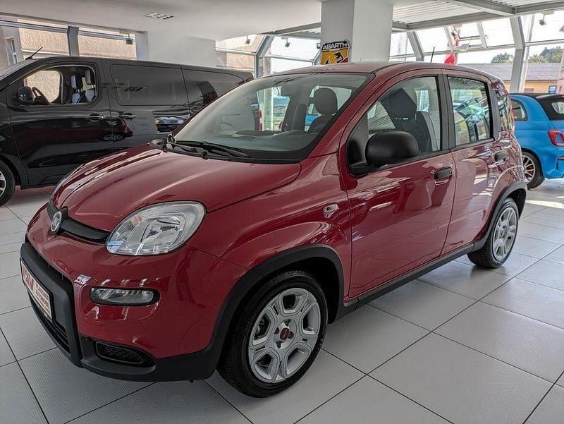 Gebraucht Fiat Panda 69 PS (50 kW) 2024 Rot Kleinwagen