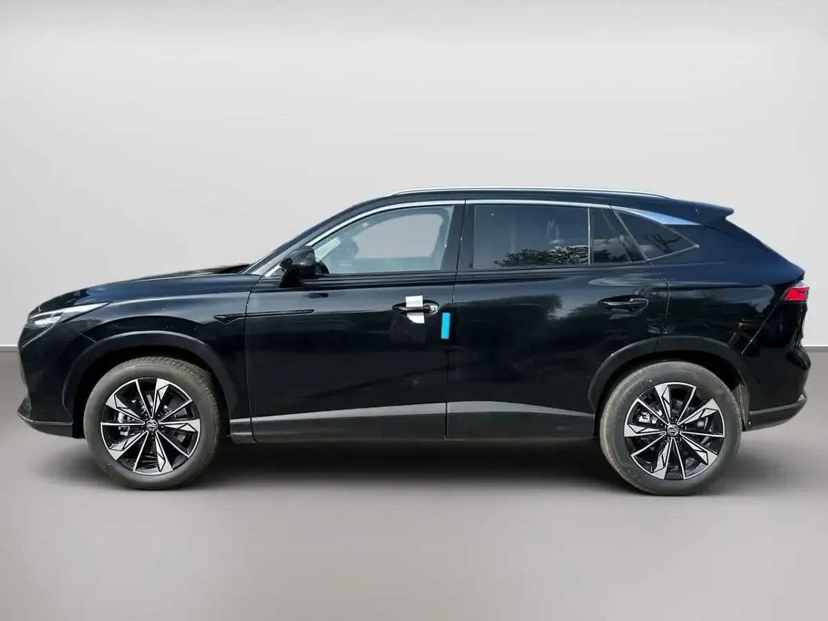 Neu MG HS Luxury 170 PS (125 kW) 2026 Pebble black SUV