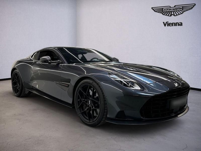Neu Aston Martin Vanquish 835 PS (614 kW) 2026 Grau Coupé