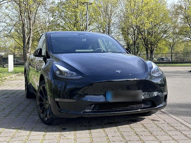 Gebraucht Tesla Model Y 152 kW (208 PS) 2022 Schwarz SUV