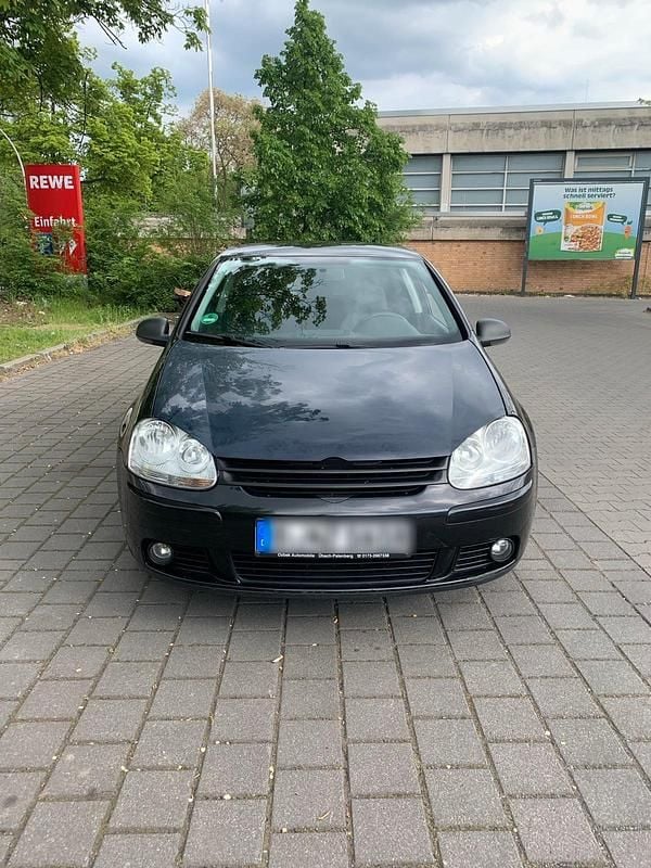 Schwarz Gebraucht 2007 VW Golf V Limousine | 2.700 € (Etwas zu teuer) - Bild 1/4