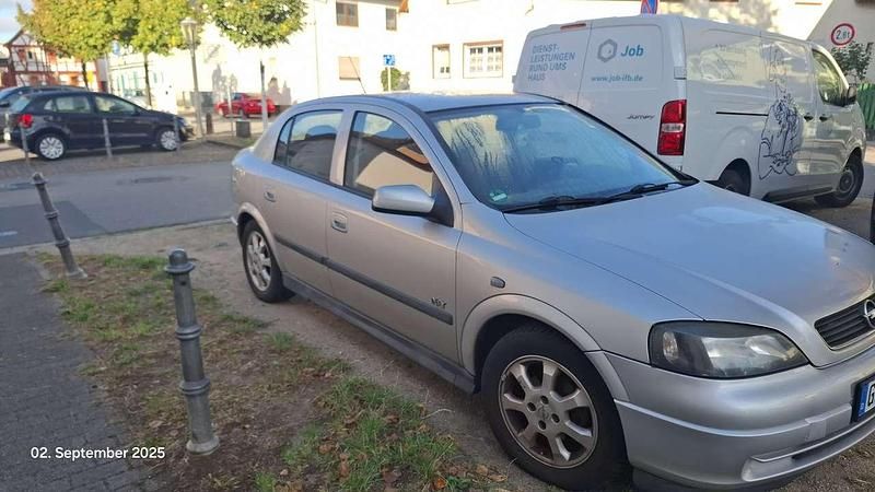 Silber Gebraucht 2003 Opel Astra Njoy Kombi | 1.250 € (Fairer Preis) - Bild 1/3