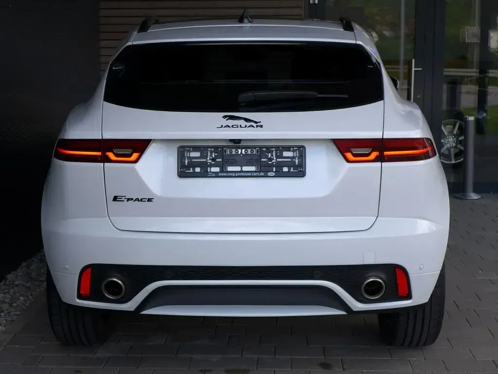 Gebraucht Jaguar E-Pace R-Dynamic 200 PS (147 kW) 2023 Weiß SUV