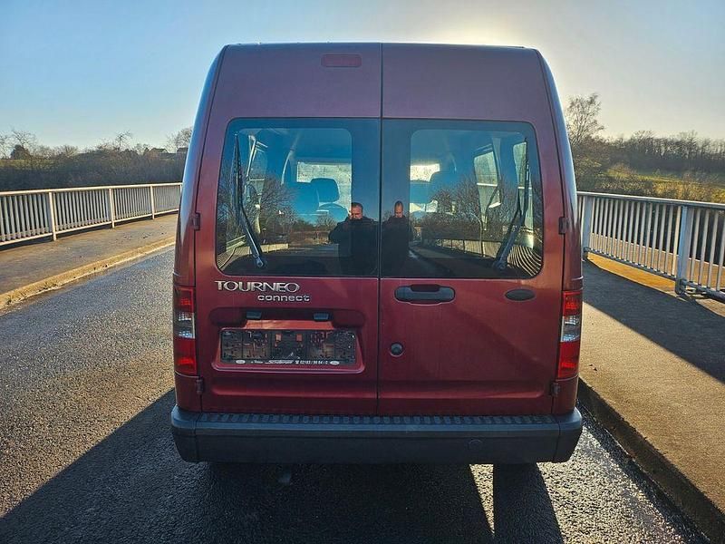 Gebraucht Ford Tourneo Connect 90 PS (66 kW) 2005 Rot Van / Kleinbus