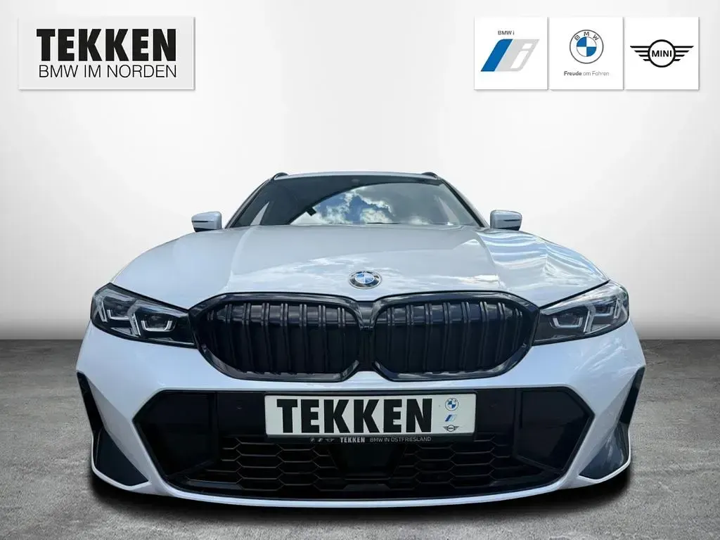 Gebraucht BMW 320 M Sport 190 PS (139 kW) 2023 Weiss Limousine