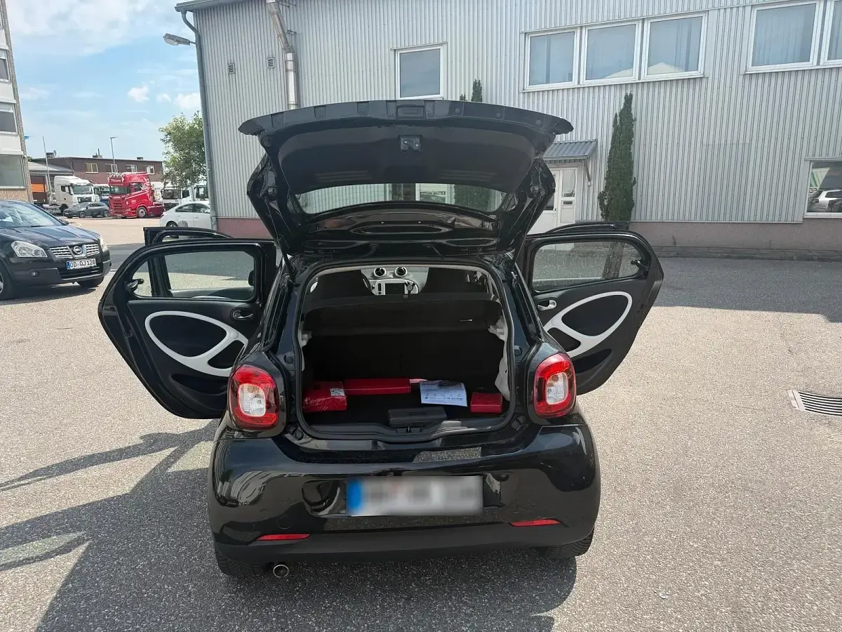Gebraucht Smart ForFour Brabus 109 PS (80 kW) 2015 Schwarz Kleinwagen
