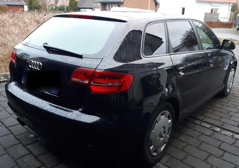 Gebraucht Audi A3 Attraction 125 PS (91 kW) 2009 Schwarz Kleinwagen
