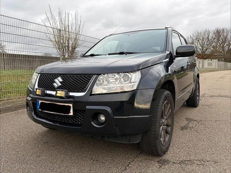 Schwarz Gebraucht 2007 Suzuki Grand Vitara Comfort SUV | 4.200 € (Fairer Preis) - Bild 1/4