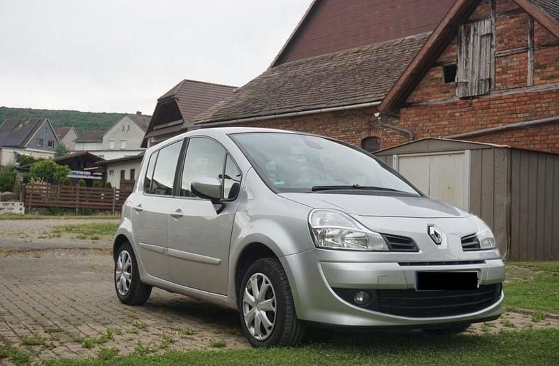 Silber Gebraucht 2008 Renault Grand Modus Dynamique Van / Kleinbus | 2.200 € (Fairer Preis) - Bild 1/4
