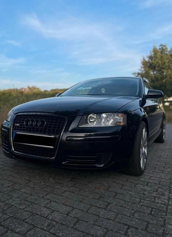 Schwarz Gebraucht 2005 Audi A3 Coupé | 1.300 € (Guter Preis) - Bild 1/4