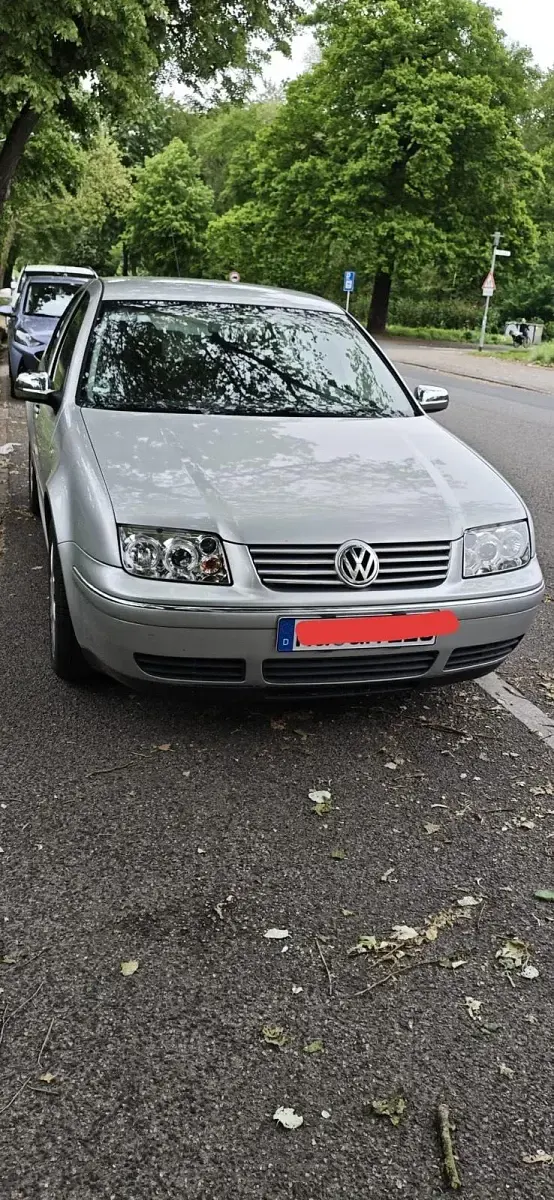 Occasion VW Bora 105 ch (77 kW) 2004 Argent Berline