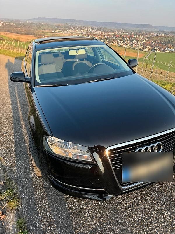 Usata Audi A3 105 CV (77 kW) 2012 Nero Utilitaria