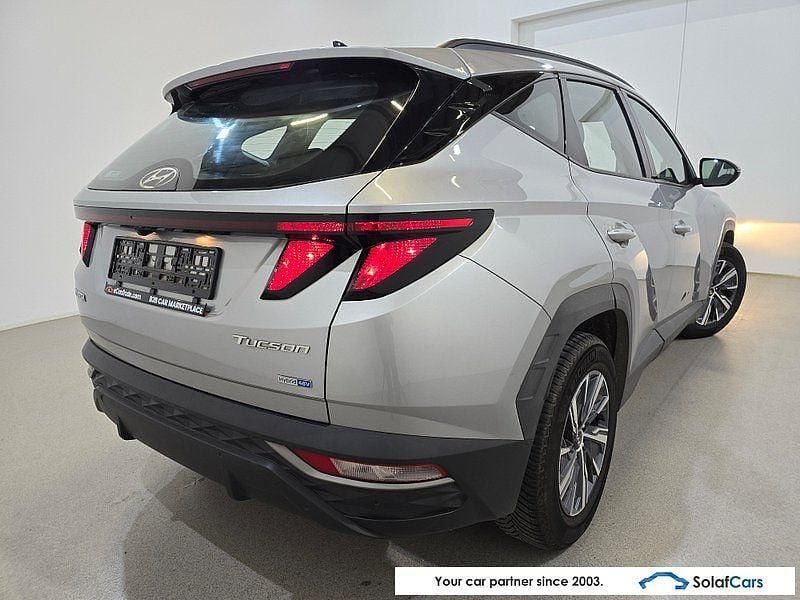 Gebraucht Hyundai Tucson 136 PS (100 kW) 2021 Silber SUV