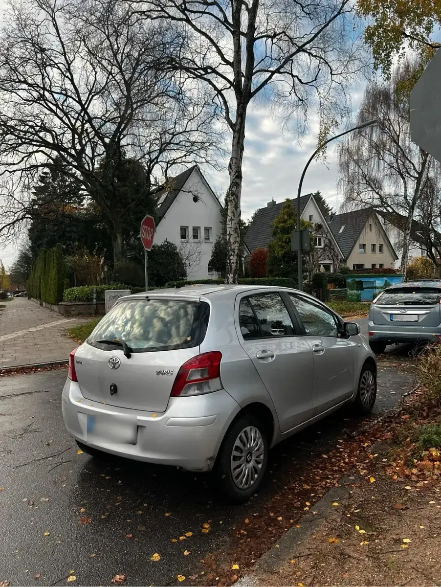 Gebraucht Toyota Yaris 69 PS (50 kW) 2011 Kleinwagen