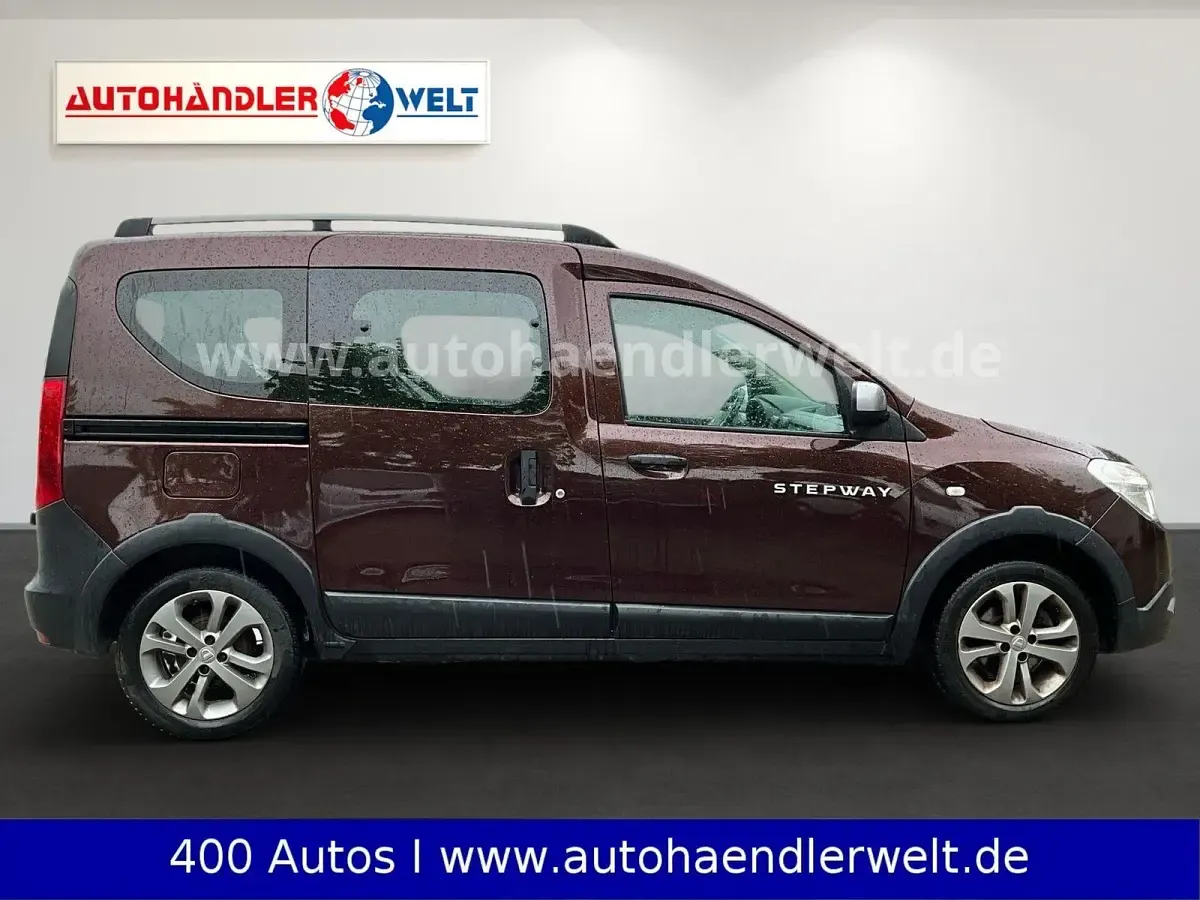 Gebraucht Dacia Dokker Stepway 116 PS (85 kW) 2016 Braun Van / Kleinbus