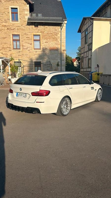 Gebraucht BMW 535 381 PS (280 kW) 2013 Weiß Kombi