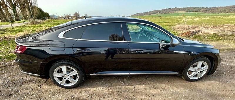 Gebraucht VW Arteon Elegance 150 PS (110 kW) 2017 Schwarz Kleinwagen