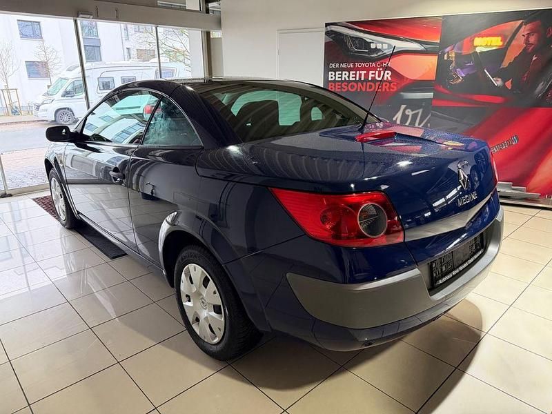 Gebraucht Renault Mégane Cabriolet Authentique 111 PS (81 kW) 2007 Blau Cabrio