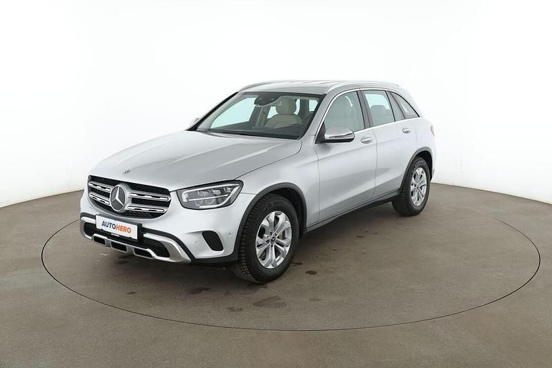 Gebraucht Mercedes GLC200 211 PS (155 kW) 2020 Silber SUV