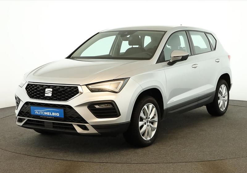 Reflexsilber metallic Gebraucht 2024 Seat Ateca Style SUV | 22.780 € (Guter Preis) - Bild 1/4