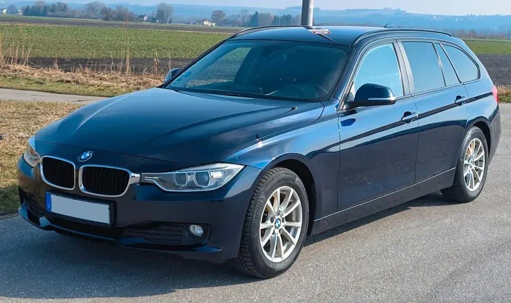 Gebraucht BMW 320 Cabriolet 184 PS (135 kW) 2013 Blau Cabrio