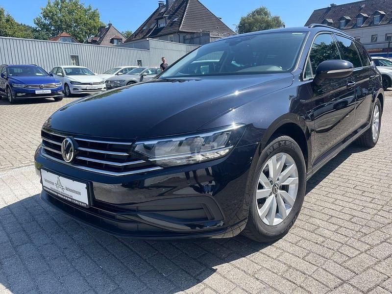 Schwarz Gebraucht 2021 VW Passat Kombi | 14.799 € (Guter Preis) - Bild 1/4