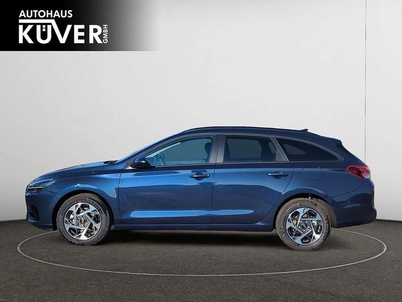 Neu Hyundai i30 GO! 140 PS (102 kW) 2025 Blau Kombi