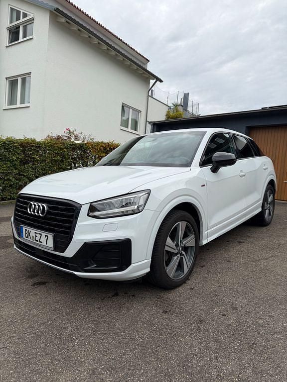 Gebraucht Audi Q2 S-Line 150 PS (110 kW) 2020 Weiß SUV