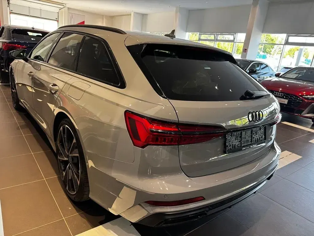 Gebraucht Audi A6 S-Line 367 PS (269 kW) 2022 Grau Kombi
