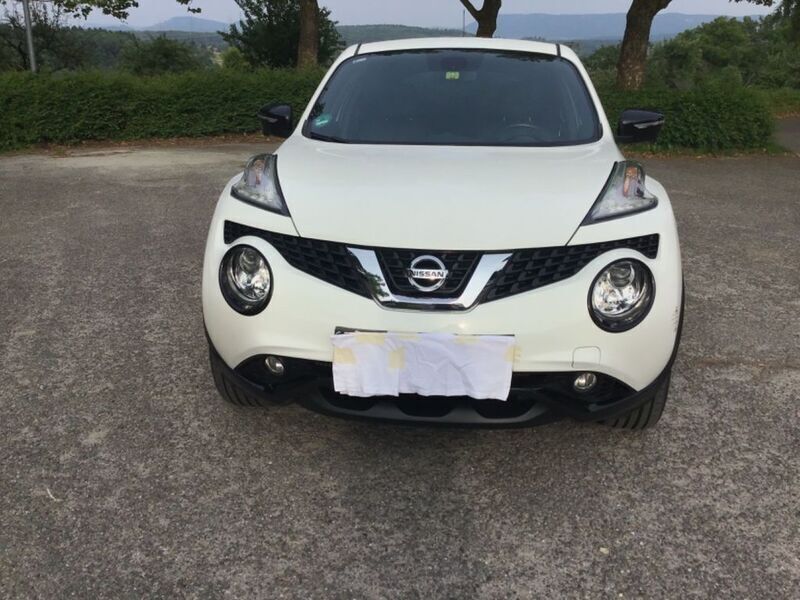Weiß Gebraucht 2017 Nissan Juke Tekna SUV | 13.890 € (Fairer Preis) - Bild 1/4