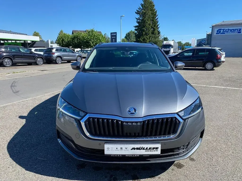 Gebraucht Skoda Octavia Ambition 110 PS (80 kW) 2024 Grau Kombi