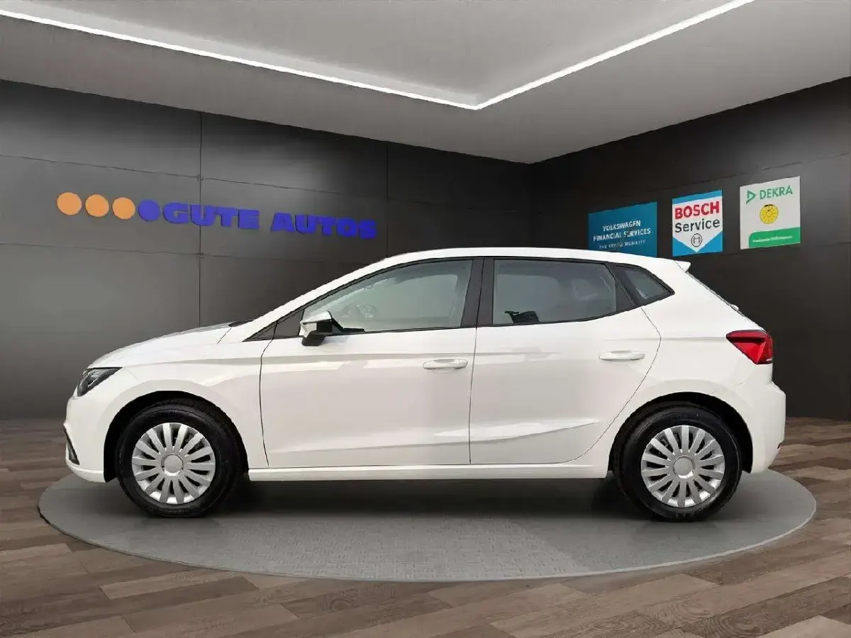 Gebraucht Seat Ibiza 80 PS (58 kW) 2022 "candy" weiss Kleinwagen