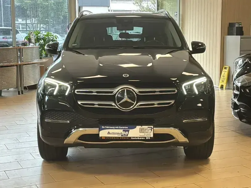 Gebraucht Mercedes GLE350 333 PS (244 kW) 2022 Schwarz SUV