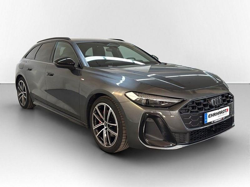 Gebraucht Audi A5 Ambiente 204 PS (150 kW) 2025 Daytonagrau perleffekt Kombi