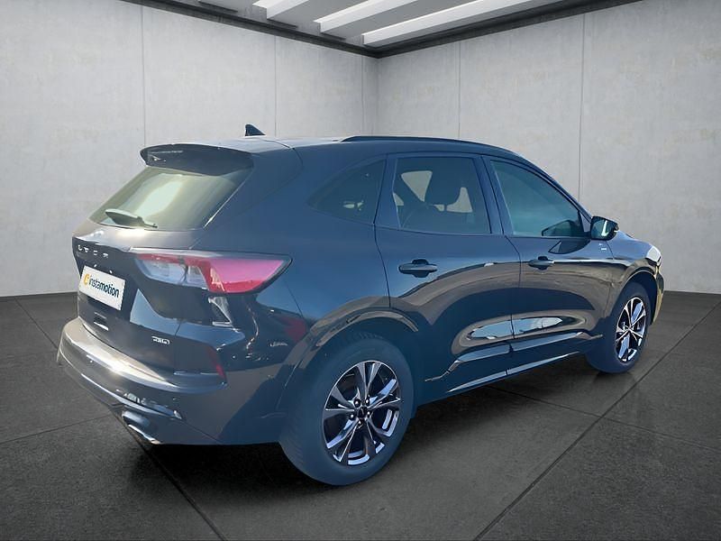 Gebraucht Ford Kuga 224 PS (164 kW) 2022 Schwarz SUV