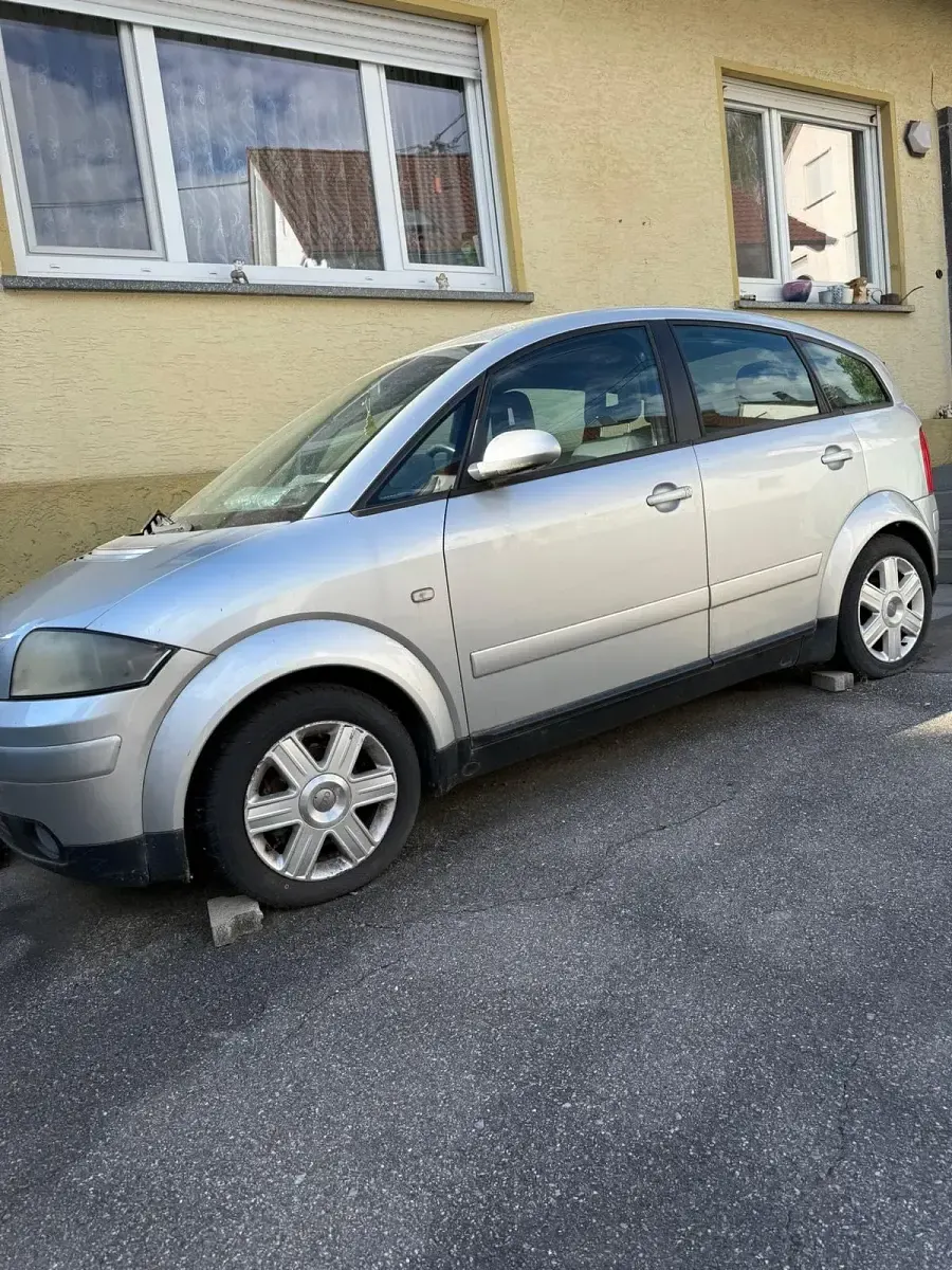 Occasion Audi A2 75 ch (55 kW) 2000 Argent Citadine