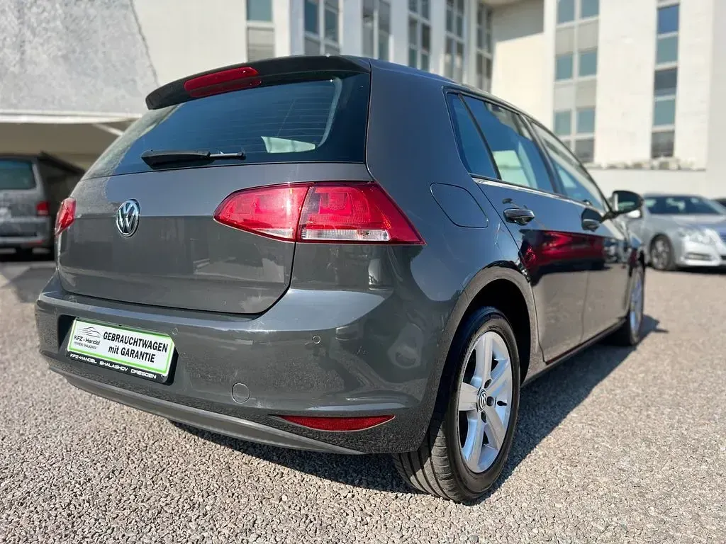 Gebraucht VW Golf VII Comfortline 86 PS (63 kW) 2013 Limousine