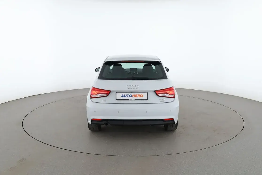 Gebraucht Audi A1 Design 95 PS (69 kW) 2016 Weiß Kleinwagen