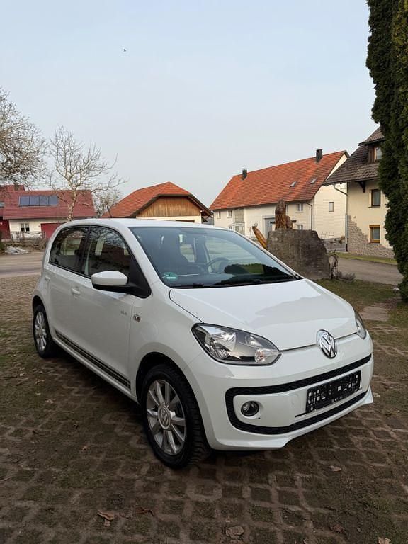 Gebraucht VW up! CLUB 60 PS (44 kW) 2016 Weiß Kleinwagen