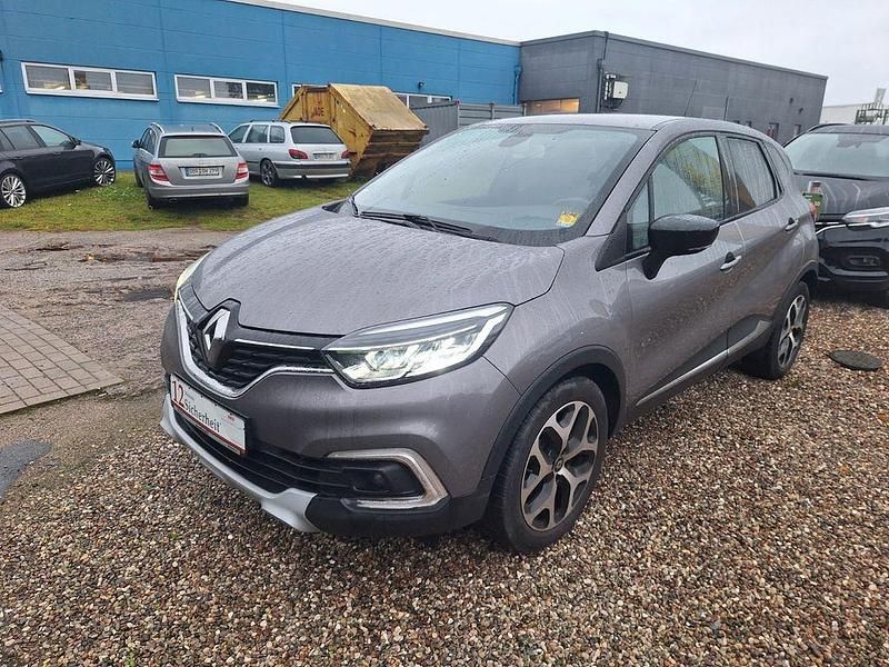 Grau Gebraucht 2018 Renault Captur Intens SUV | 11.990 € (Fairer Preis) - Bild 1/4