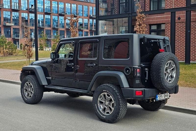 Gebraucht Jeep Wrangler Rubicon 200 PS (147 kW) 2013 Schwarz SUV
