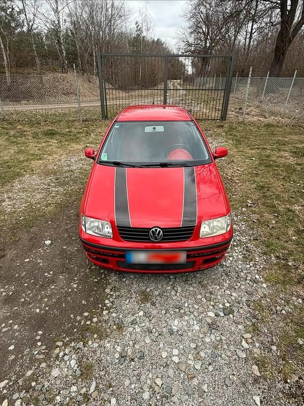 Gebraucht VW Golf IV 64 PS (47 kW) 2001 Rot Kleinwagen