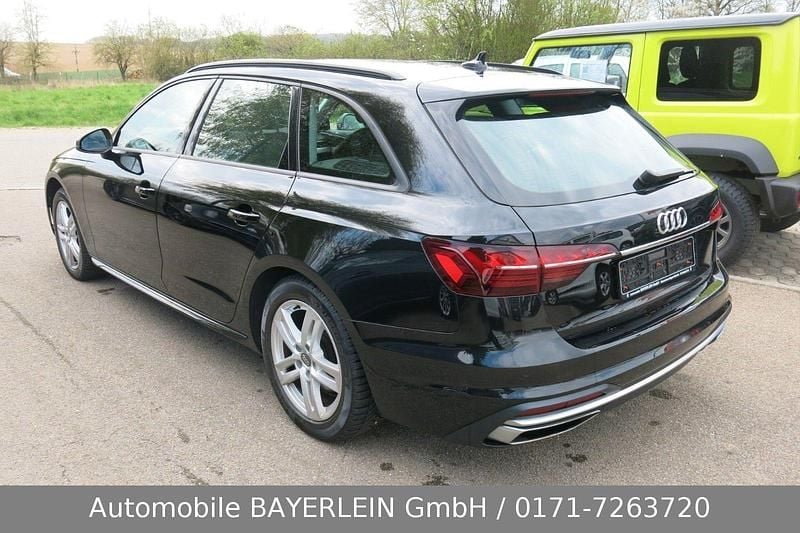 Second-hand Audi A4 Advanced Plus 204 CP (150 kW) 2022 Negru Break