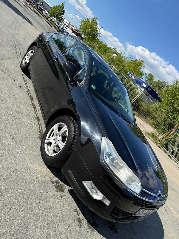 Schwarz Gebraucht 2011 Citroën C5 Limousine | 1.999 € - Bild 1/4