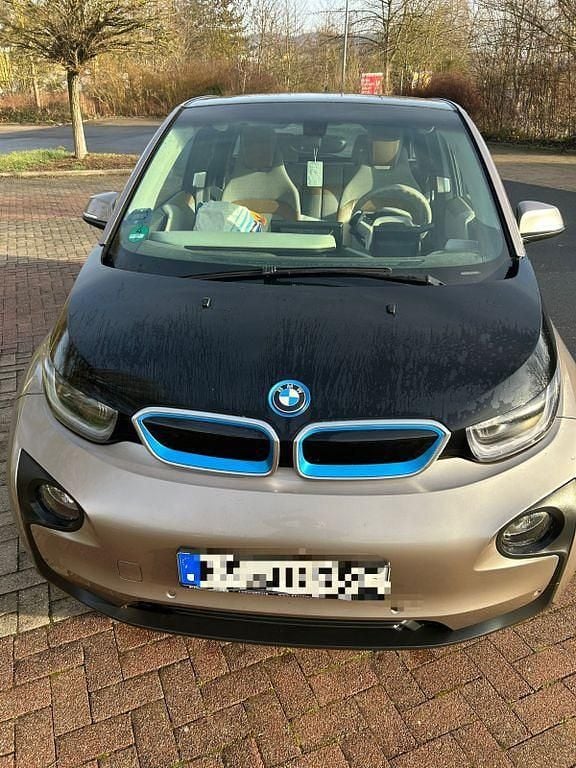 Grau Gebraucht 2014 BMW i3 Limousine | 10.250 € (Guter Preis) - Bild 1/4