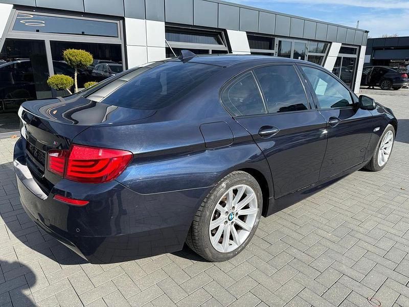 Gebraucht BMW 520 M Sport 184 PS (135 kW) 2014 Blau Limousine